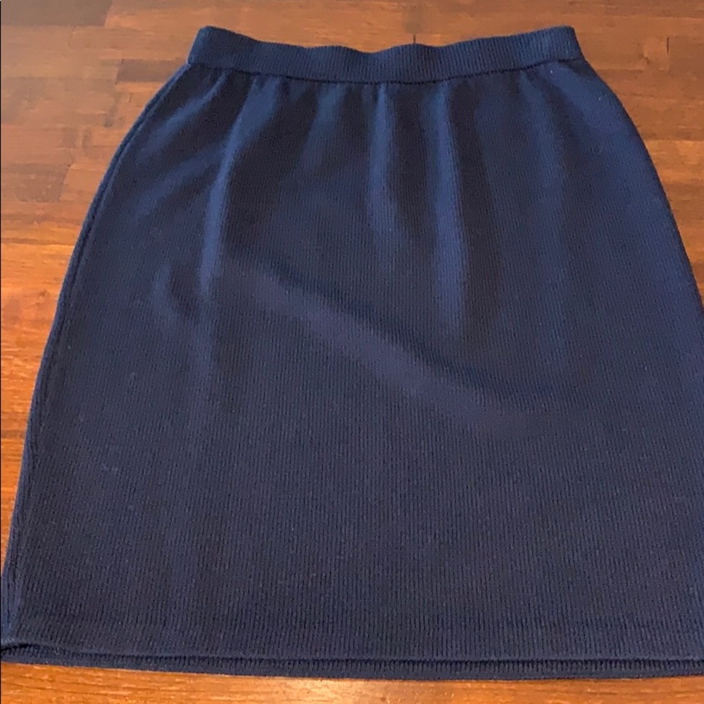 St. John Basics Navy Blue Skirt